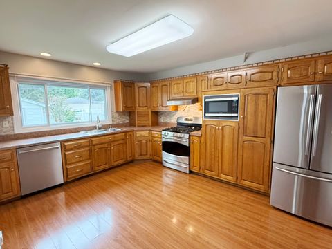 Tiny photo for 1106 Shoals Drive, Lockport, IL 60441 (MLS # 12471372)