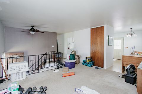 Tiny photo for 106 Woodcrest Circle, Streamwood, IL 60107 (MLS # 12521383)