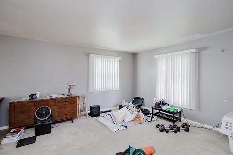 Tiny photo for 106 Woodcrest Circle, Streamwood, IL 60107 (MLS # 12521383)