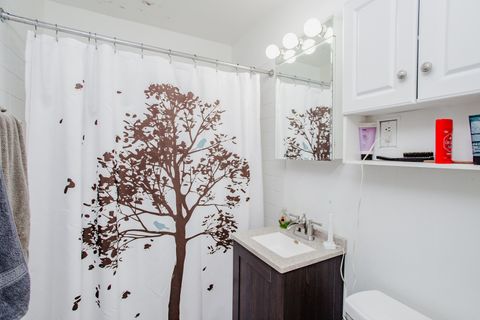 Tiny photo for 106 Woodcrest Circle, Streamwood, IL 60107 (MLS # 12521383)