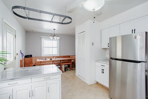 Tiny photo for 106 Woodcrest Circle, Streamwood, IL 60107 (MLS # 12521383)