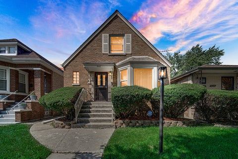 Photo of 8610 S Vernon Avenue, Chicago, IL 60619 (MLS # 12738943)