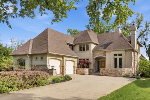 Photo of 1076 Prairie Avenue, Naperville, IL 60540 (MLS # 12571402)