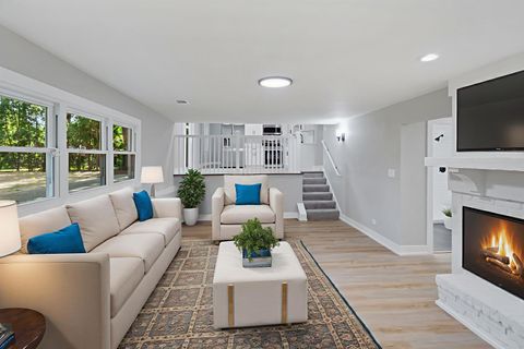 Tiny photo for 28W555 Leverenz Road, Naperville, IL 60564 (MLS # 12571747)