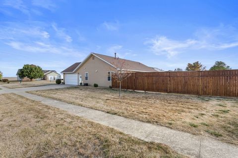 Tiny photo for 109 N Heritage Drive, Fisher, IL 61843 (MLS # 12487152)