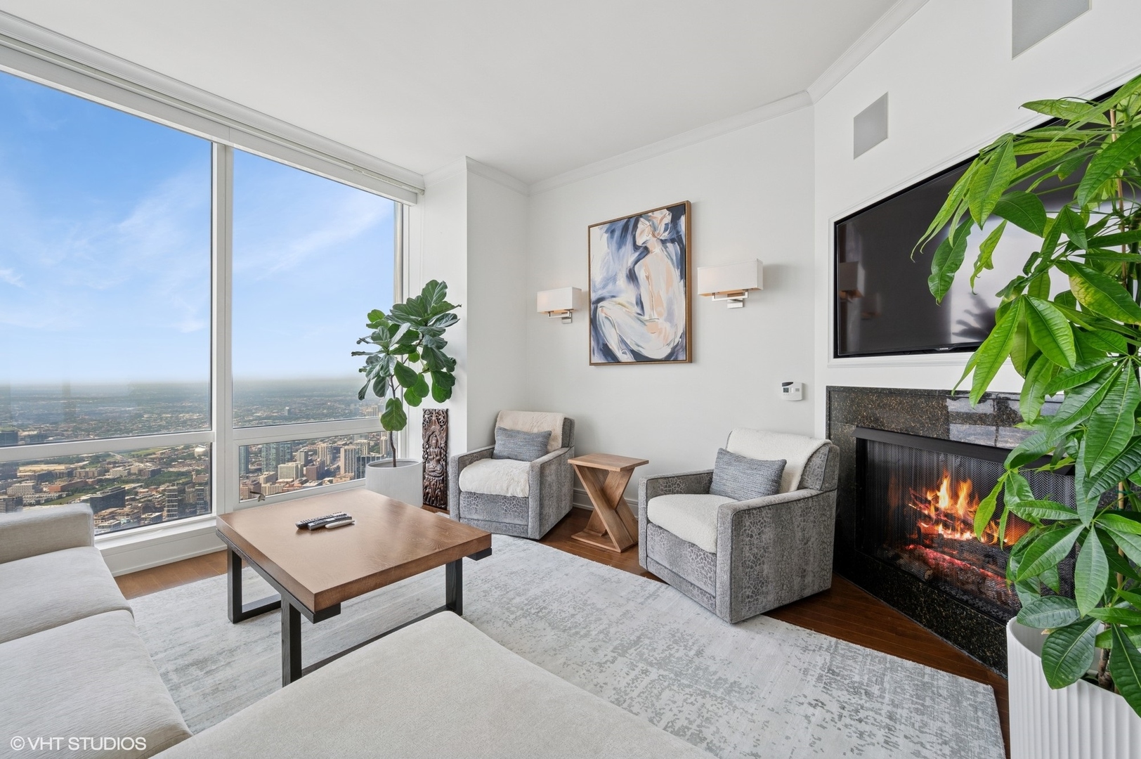 401 N Wabash Avenue 82B