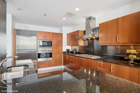 Tiny photo for 401 N Wabash Avenue #82B, Chicago, IL 60611 (MLS # 12425935)