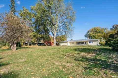 Tiny photo for 4132 RODEO Road, Davenport, IA 52806 (MLS # QC4269119)