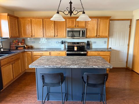 Tiny photo for 729 River Edge Circle, Ottawa, IL 61350 (MLS # 12498639)