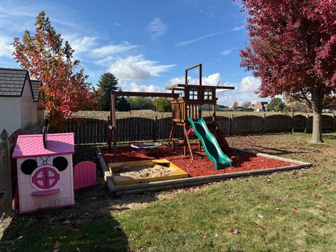 Tiny photo for 729 River Edge Circle, Ottawa, IL 61350 (MLS # 12498639)