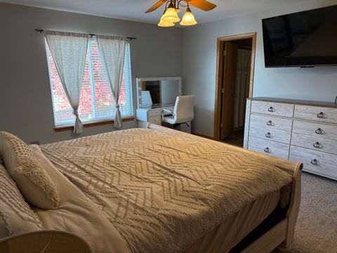 Tiny photo for 729 River Edge Circle, Ottawa, IL 61350 (MLS # 12498639)