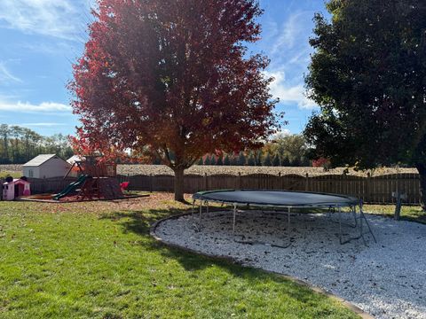 Tiny photo for 729 River Edge Circle, Ottawa, IL 61350 (MLS # 12498639)