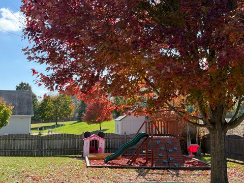 Tiny photo for 729 River Edge Circle, Ottawa, IL 61350 (MLS # 12498639)