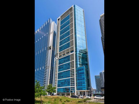 340 E RANDOLPH Street 506 Chicago IL 60601