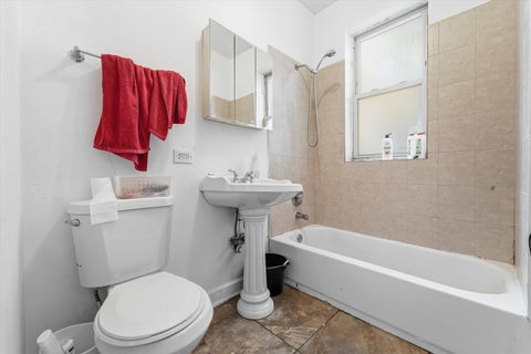 Tiny photo for 2509 E 76th Street #1, Chicago, IL 60649 (MLS # 12734554)
