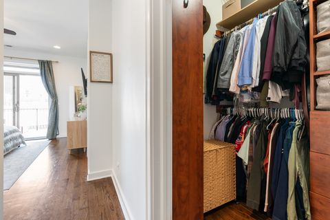 Tiny photo for 1425 W Grand Avenue #3E, Chicago, IL 60642 (MLS # 12628742)