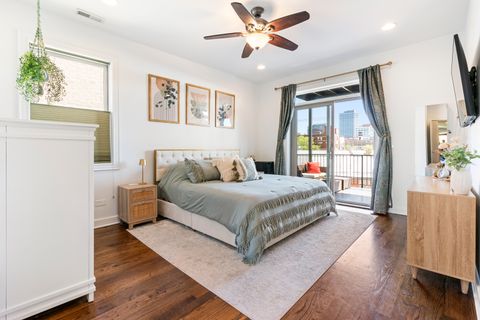 Tiny photo for 1425 W Grand Avenue #3E, Chicago, IL 60642 (MLS # 12628742)