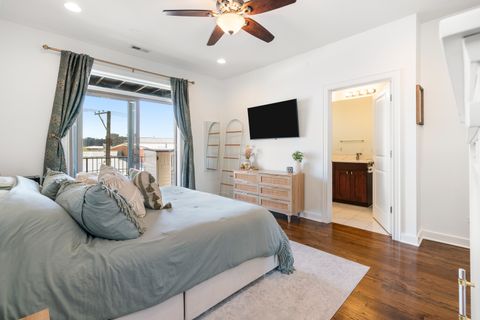 Tiny photo for 1425 W Grand Avenue #3E, Chicago, IL 60642 (MLS # 12628742)