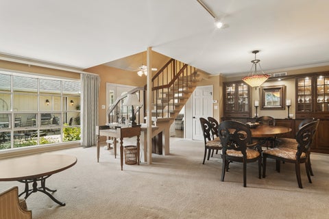 Tiny photo for 4 Stuart On Oxford Street, Rolling Meadows, IL 60008 (MLS # 12746455)