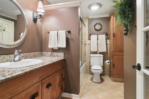 Tiny photo for 4 Stuart On Oxford Street, Rolling Meadows, IL 60008 (MLS # 12746455)