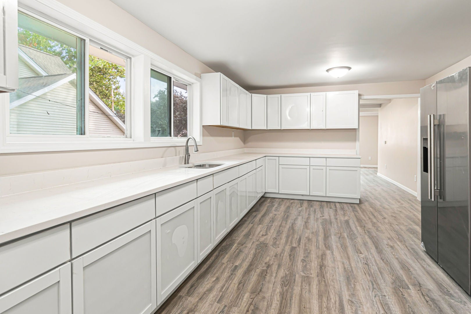 1428 Superior Street