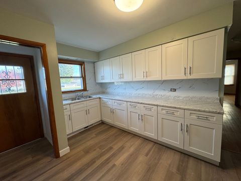 Tiny photo for 2621 Ridge Road, Lansing, IL 60438 (MLS # 12402163)