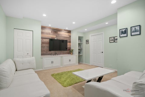 Tiny photo for 1121 Williamsburg Circle, Grayslake, IL 60030 (MLS # 12746211)