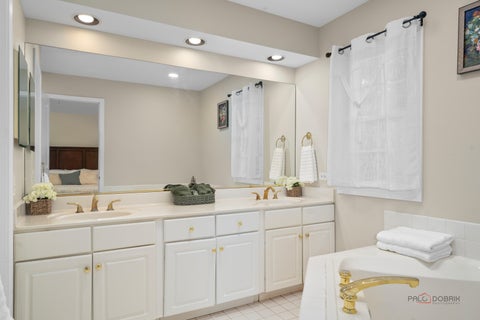 Tiny photo for 1121 Williamsburg Circle, Grayslake, IL 60030 (MLS # 12746211)
