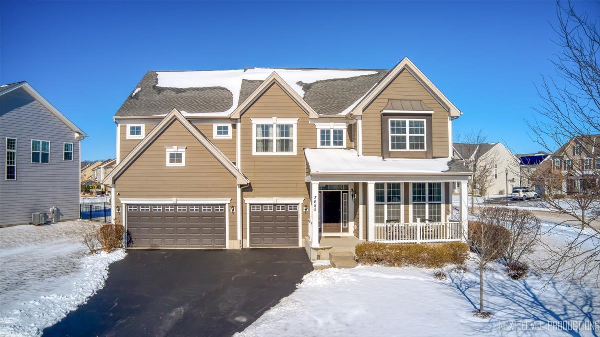 3658 Thornhill Drive