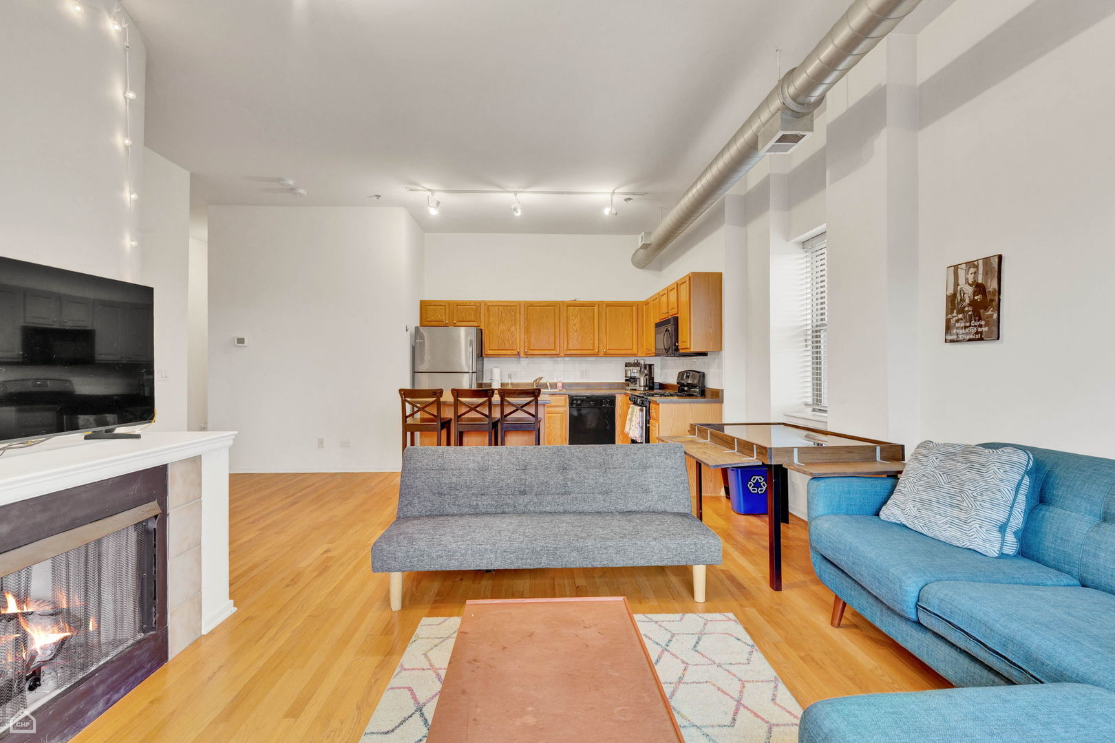 1000 E 53rd Street 501