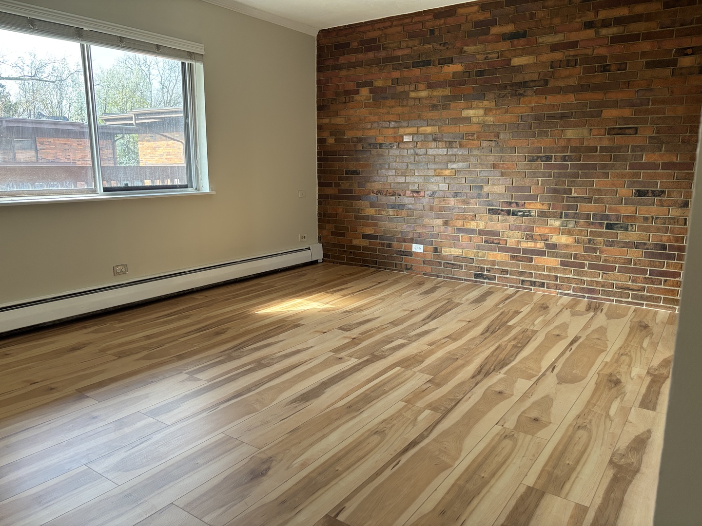 485 Duane Terrace B4