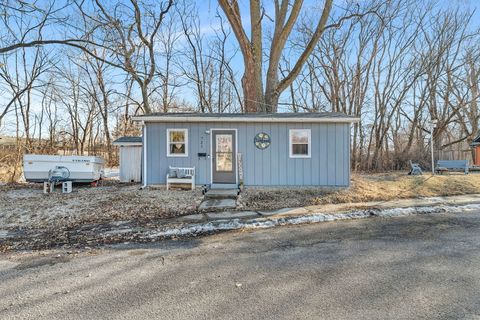 721 Lincoln Street Morris IL 60450