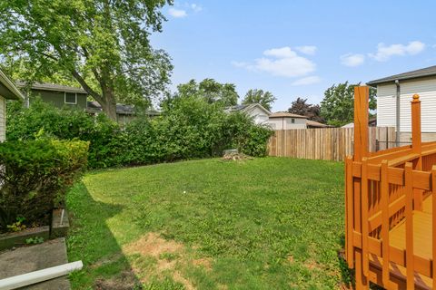 Tiny photo for 242 S Harper Avenue, Glenwood, IL 60425 (MLS # 12473735)