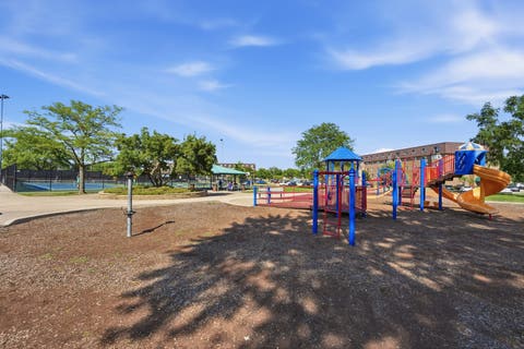 Tiny photo for 220 S Roselle Road #524, Schaumburg, IL 60193 (MLS # 12731977)