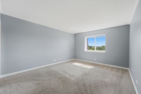Tiny photo for 220 S Roselle Road #524, Schaumburg, IL 60193 (MLS # 12731977)