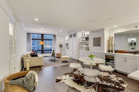 Tiny photo for 680 N Lake Shore Drive #1216, Chicago, IL 60611 (MLS # 12547582)