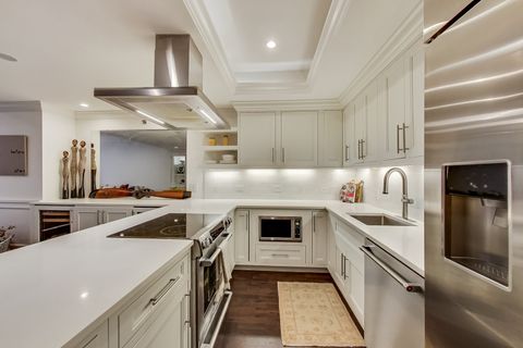 Tiny photo for 680 N Lake Shore Drive #1216, Chicago, IL 60611 (MLS # 12547582)