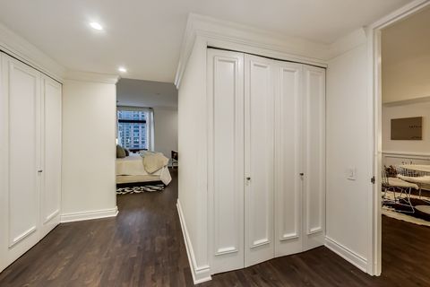 Tiny photo for 680 N Lake Shore Drive #1216, Chicago, IL 60611 (MLS # 12547582)