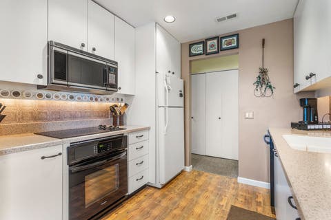 Tiny photo for 2104 Harbortown Circle #2104, Champaign, IL 61821 (MLS # 12707027)