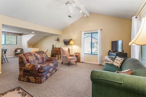 Tiny photo for 2104 Harbortown Circle #2104, Champaign, IL 61821 (MLS # 12707027)