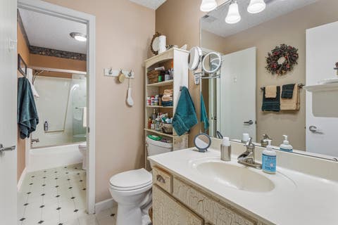 Tiny photo for 2104 Harbortown Circle #2104, Champaign, IL 61821 (MLS # 12707027)