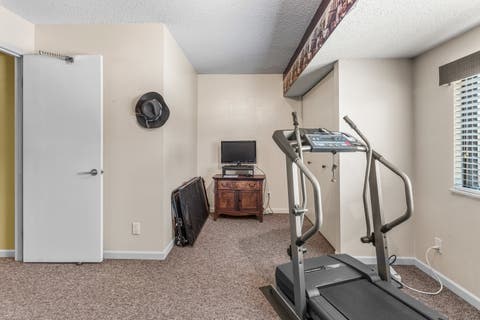 Tiny photo for 2104 Harbortown Circle #2104, Champaign, IL 61821 (MLS # 12707027)