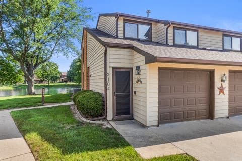 Photo of 2104 Harbortown Circle #2104, Champaign, IL 61821 (MLS # 12707027)