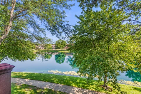 Tiny photo for 2104 Harbortown Circle #2104, Champaign, IL 61821 (MLS # 12707027)