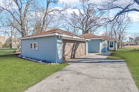 Photo of 17015 Annetta Avenue, Hazel Crest, IL 60429 (MLS # 12760563)