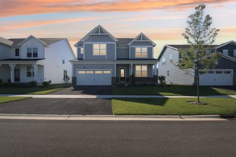 Photo of 2412 Lucent Lane, Naperville, IL 60563 (MLS # 12456627)