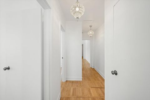 Tiny photo for 1585 Ridge Avenue #705, Evanston, IL 60201 (MLS # 12609154)