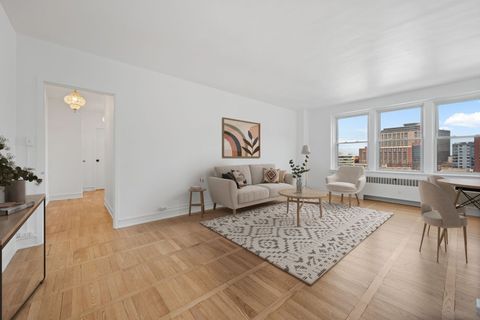 Tiny photo for 1585 Ridge Avenue #705, Evanston, IL 60201 (MLS # 12609154)