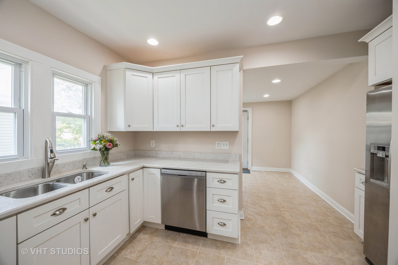3710 Prairie Avenue