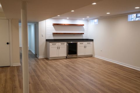 Tiny photo for 8537 W Sunnyside Avenue, Chicago, IL 60656 (MLS # 12595040)